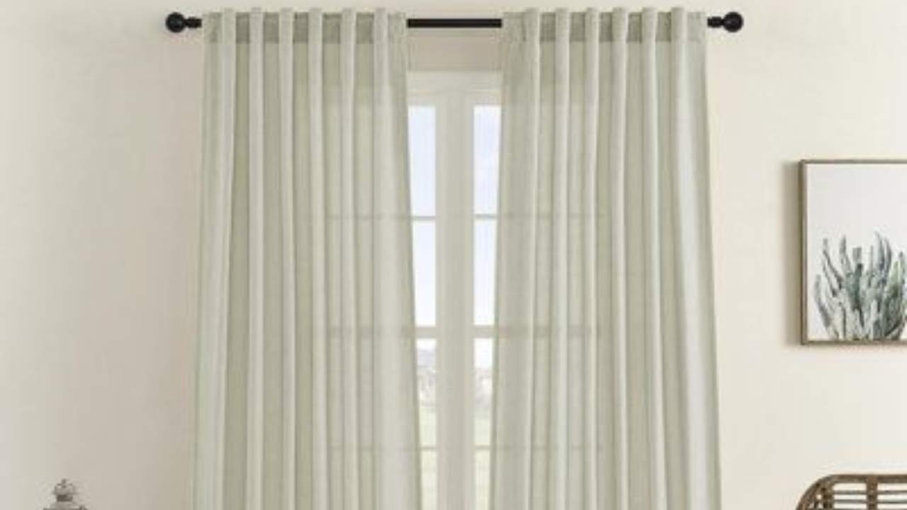 How to Layer Sheer Linen Drapes for a Luxurious Look?